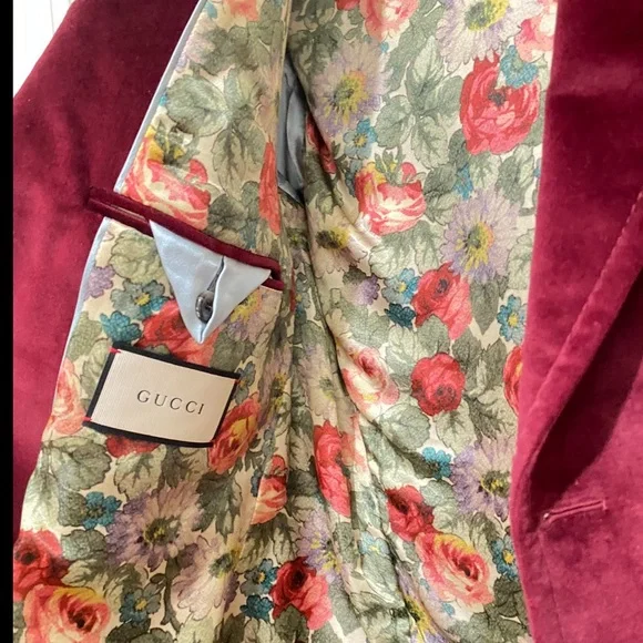 Men’s Gucci Suit Jacket - floral burgundy - Picture 2 of 5